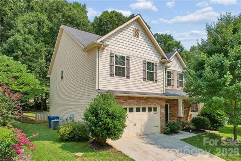 Photo of 8402 Bampton Drive, Concord, NC 28027 (MLS # 4408985)