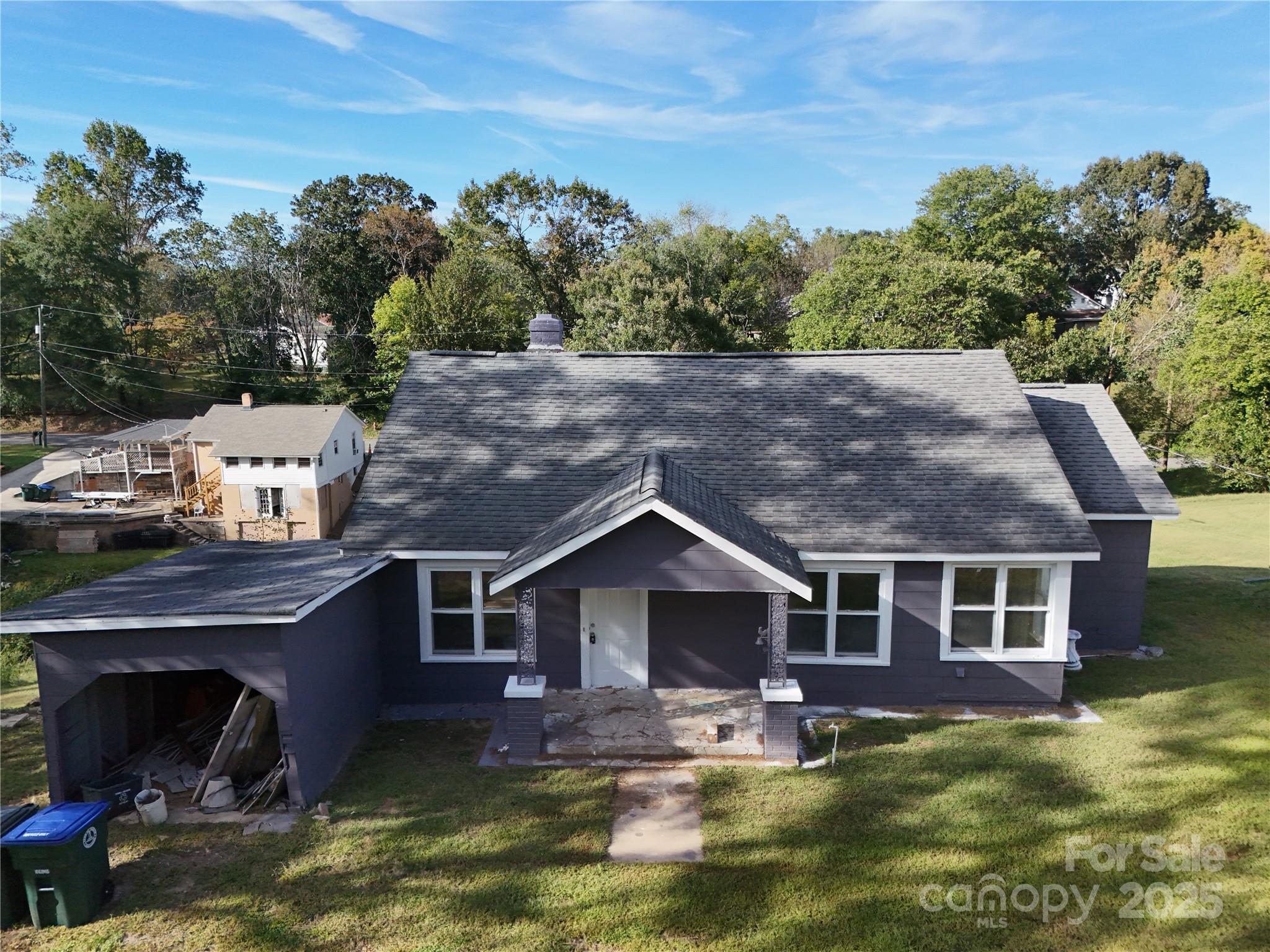 612 Washington Avenue NW