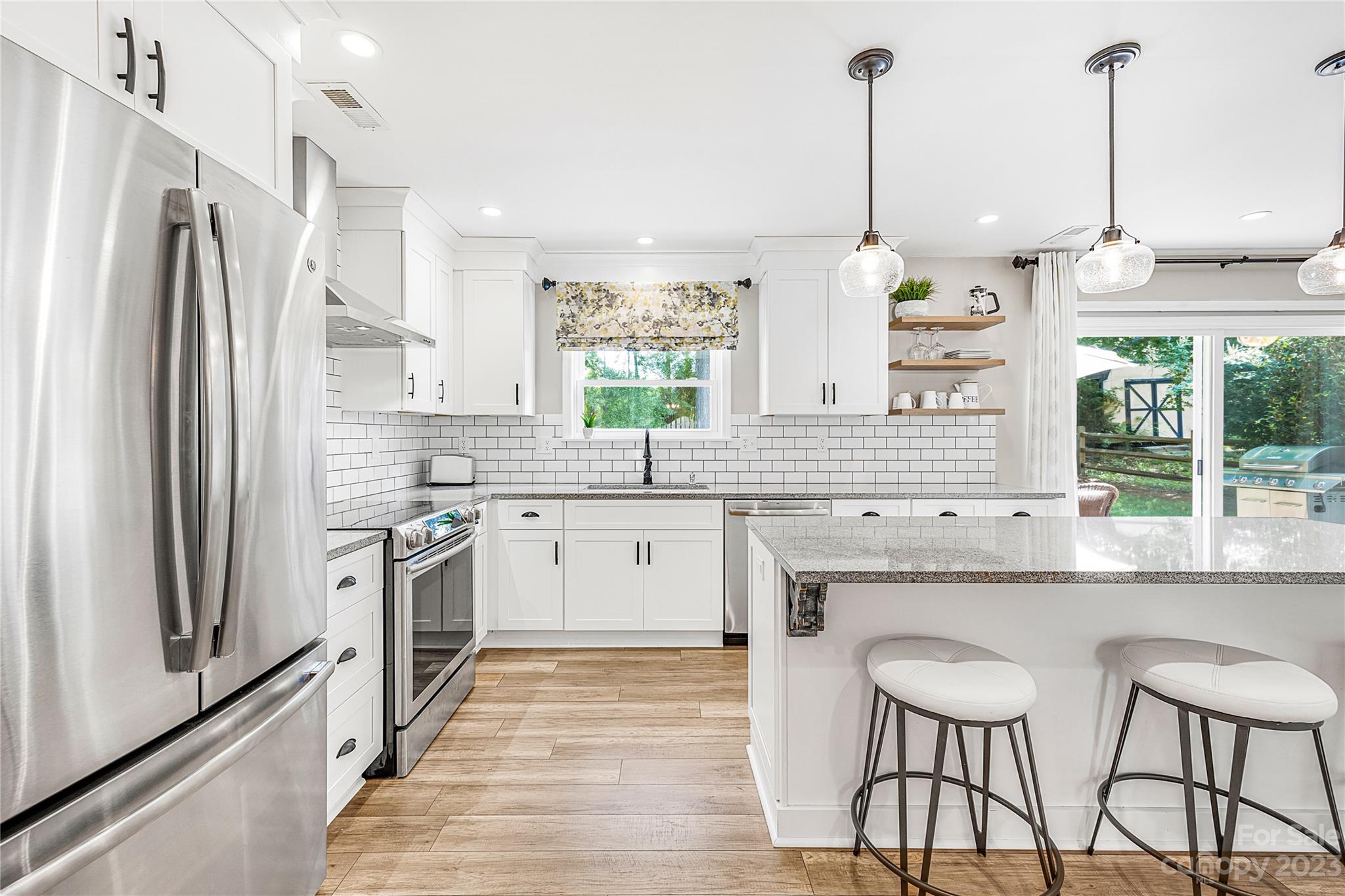 Curtis Pond - Residential