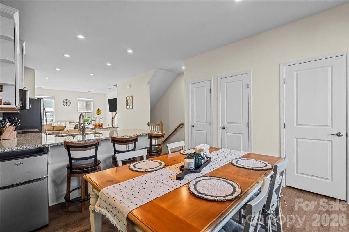 Freeland Townes at LoSo - Residential