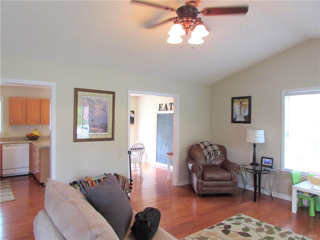 Quail Lakes - Residential