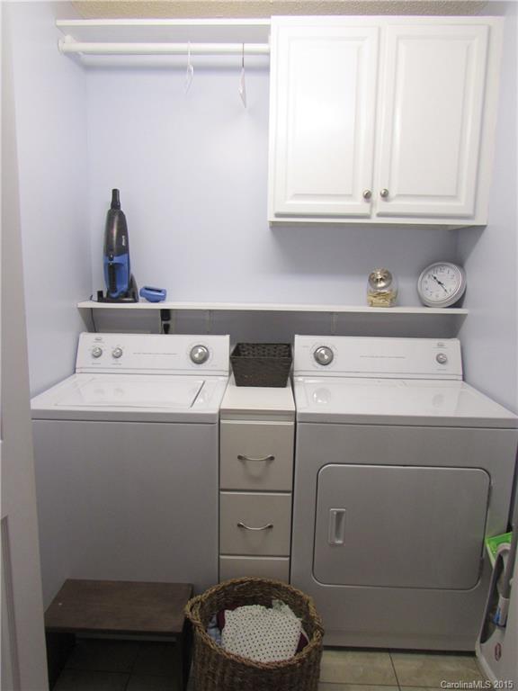 Quail Lakes - Residential