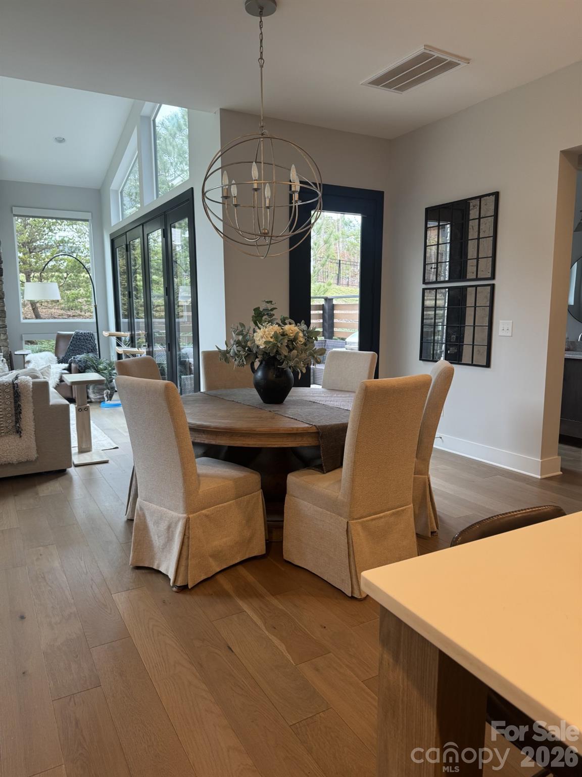 209 Webbed Foot Road