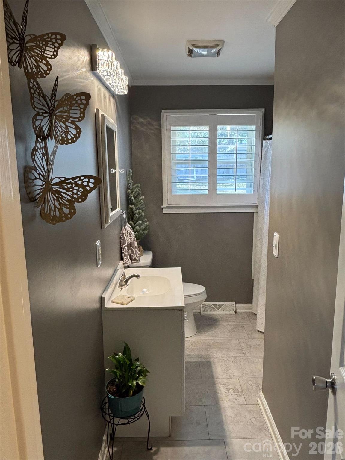 Walls Heights - Residential