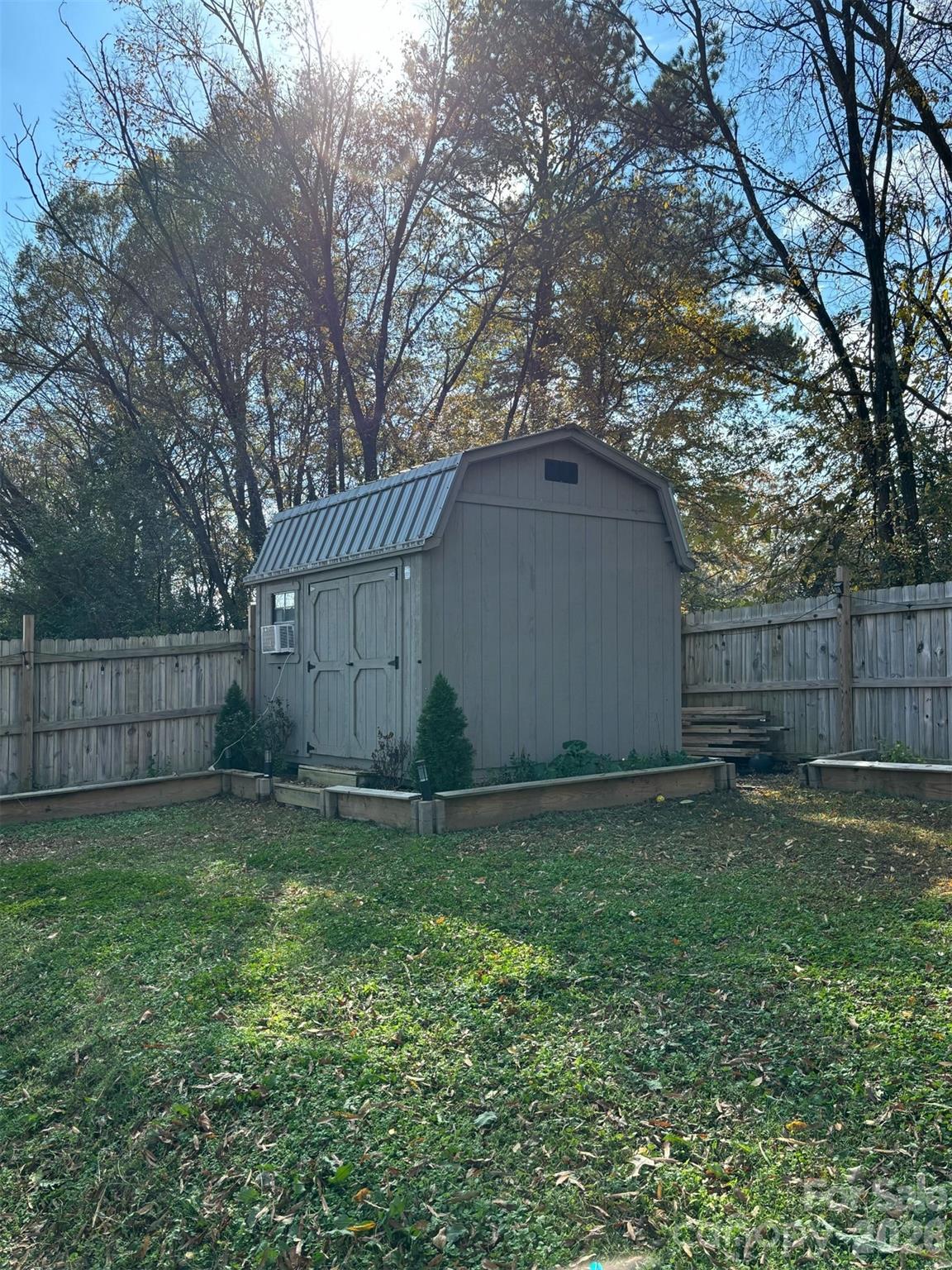 Walls Heights - Residential