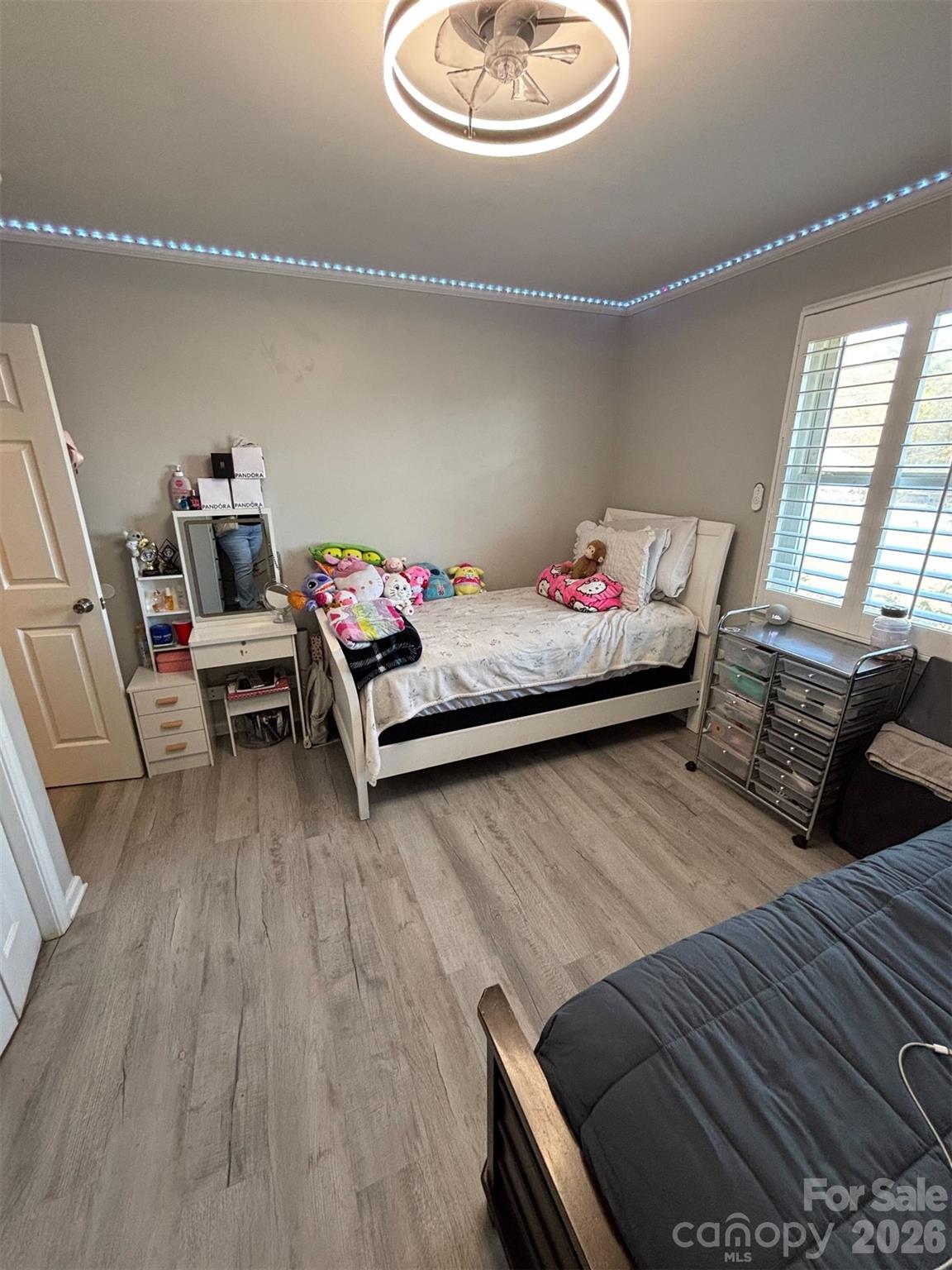 Walls Heights - Residential