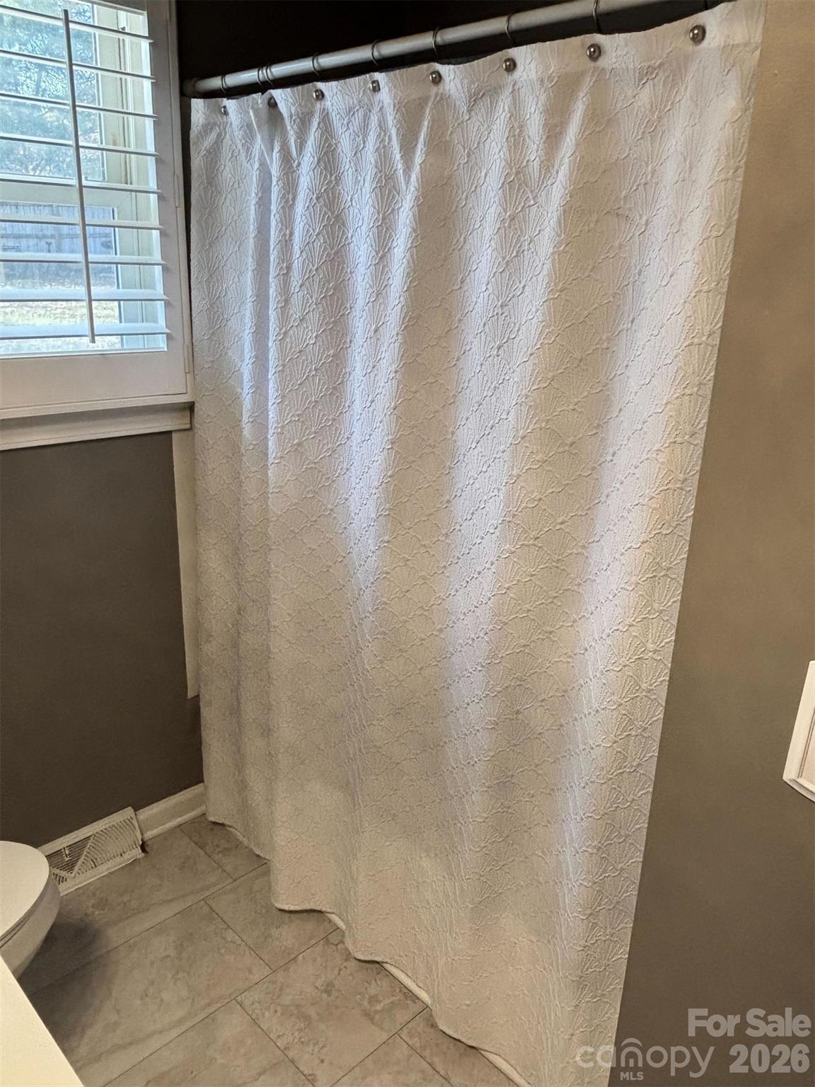 Walls Heights - Residential