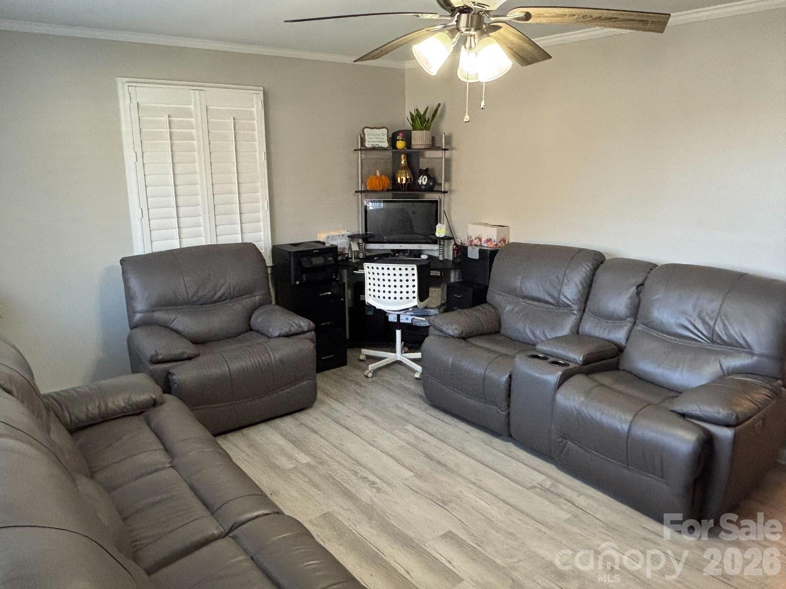 Walls Heights - Residential