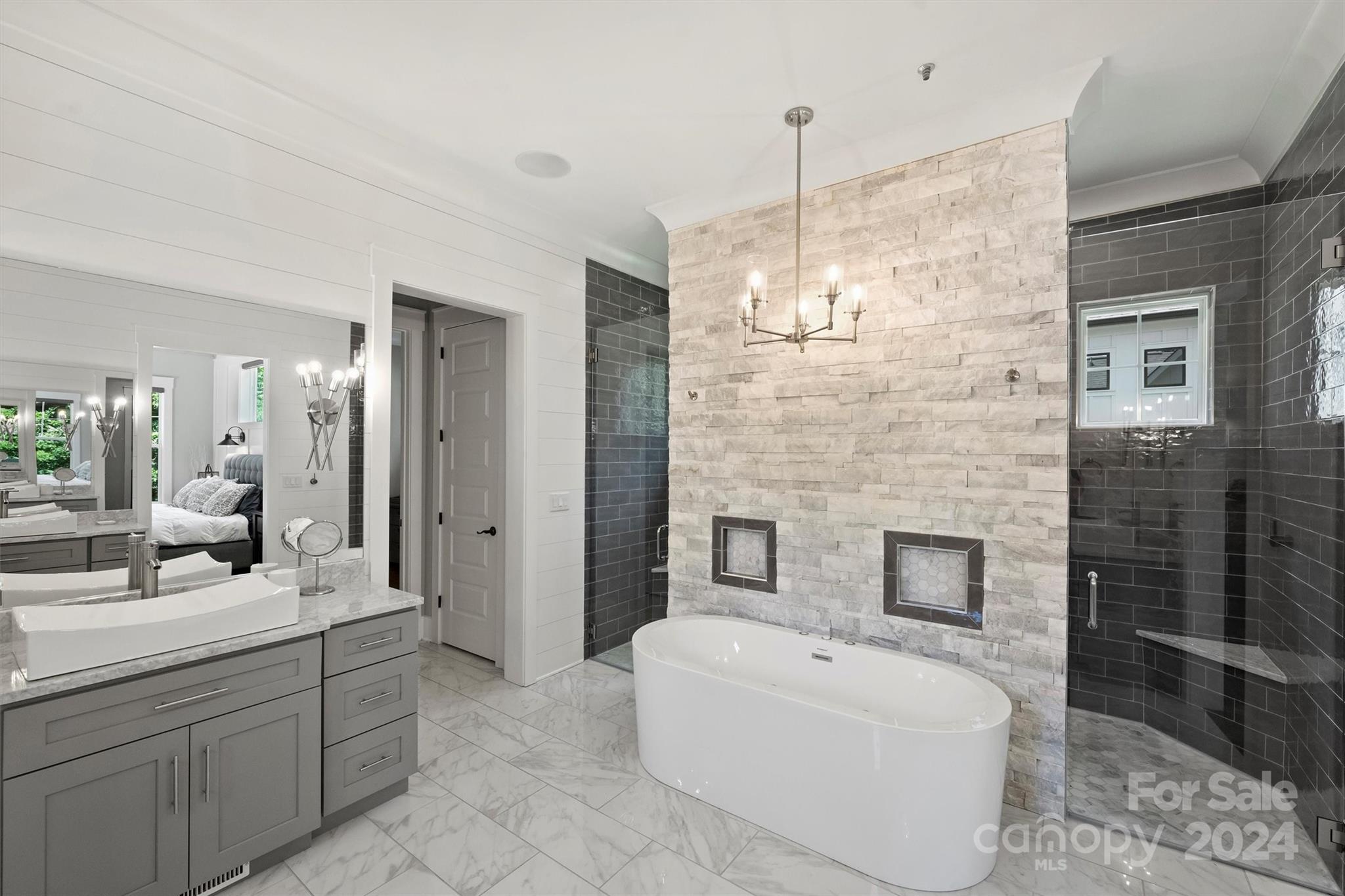 Treetops At Cowans Ford - Residential