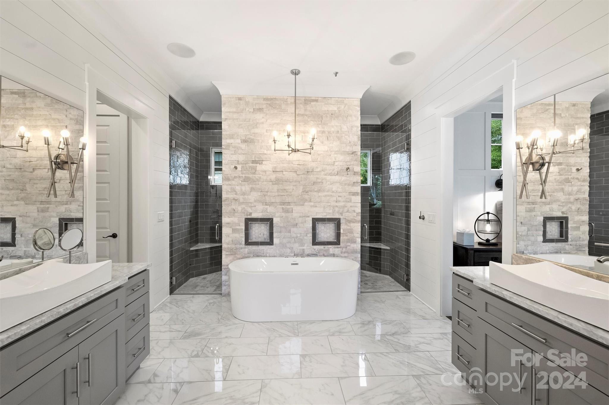 Treetops At Cowans Ford - Residential