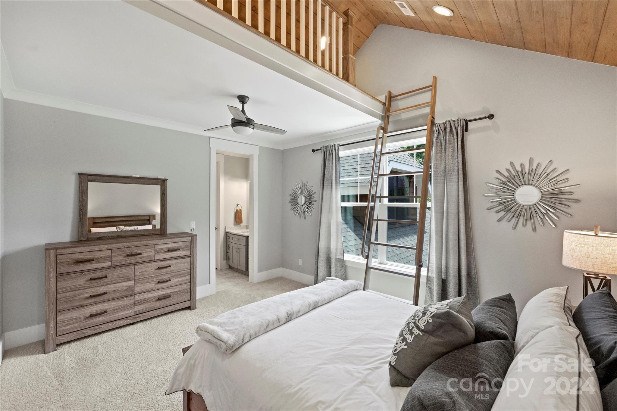 Treetops At Cowans Ford - Residential