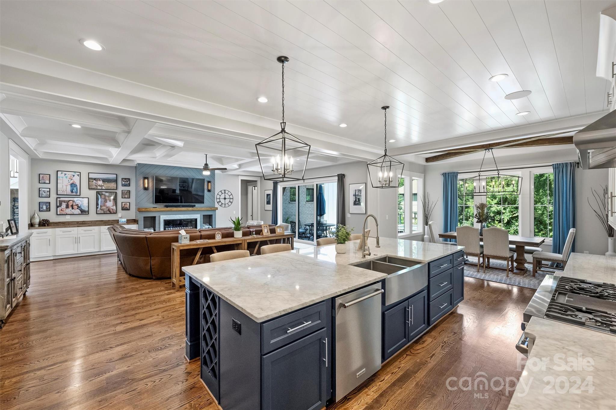 Treetops At Cowans Ford - Residential