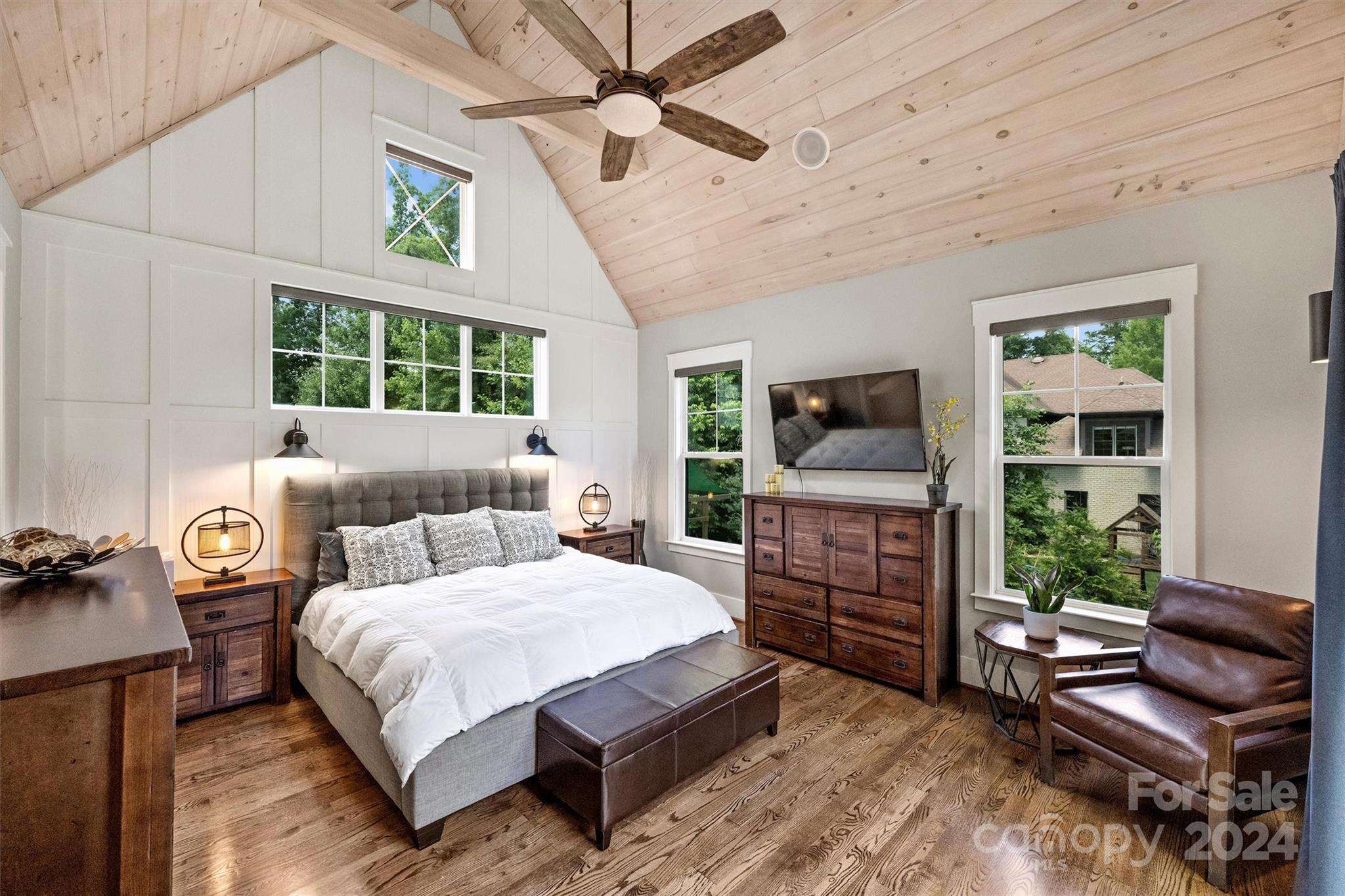 Treetops At Cowans Ford - Residential