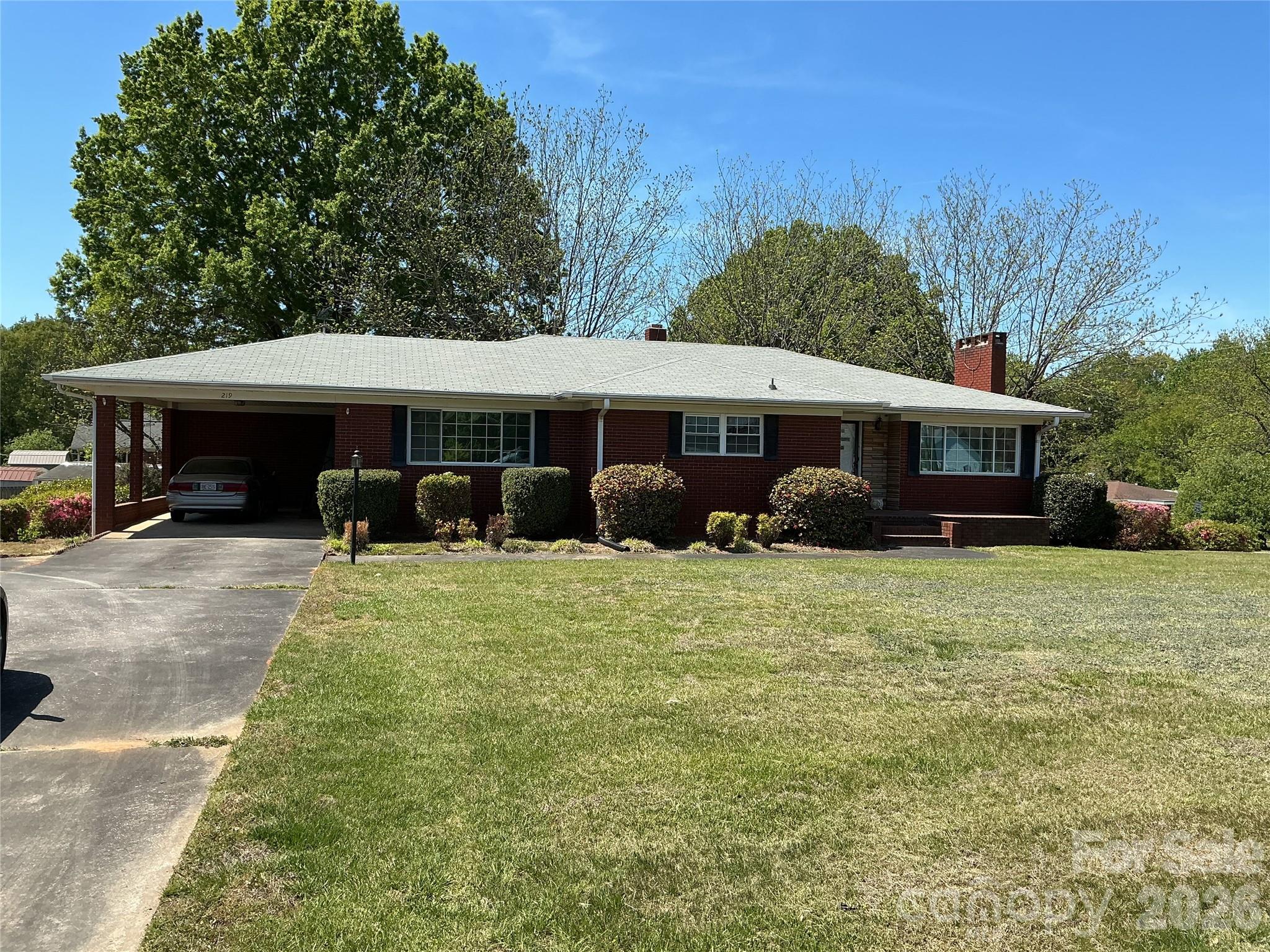 219 N Central Avenue