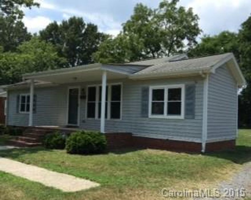 Nice ranch on a great lot.  Has a detached 2 car garage that could be used for storage or a work shop.  2 spacious bedrooms with a den that could be used as a third. Newer HVAC. Come see this beautiful home.