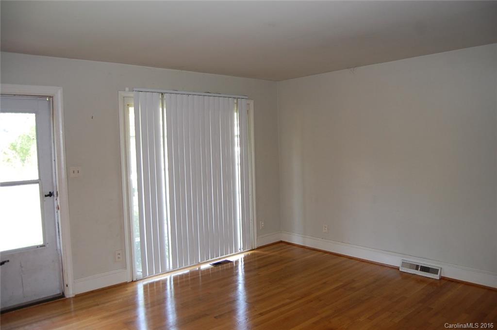 Country Club heights - Residential Lease