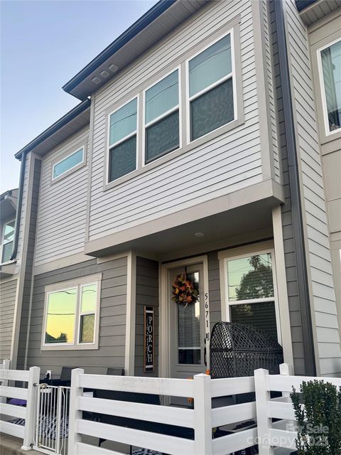 5671 Comiskey Alley Kannapolis NC 28081