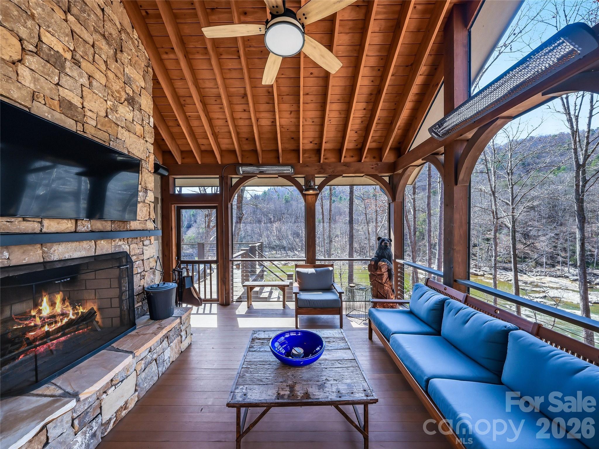 French Broad Crossing - Residential