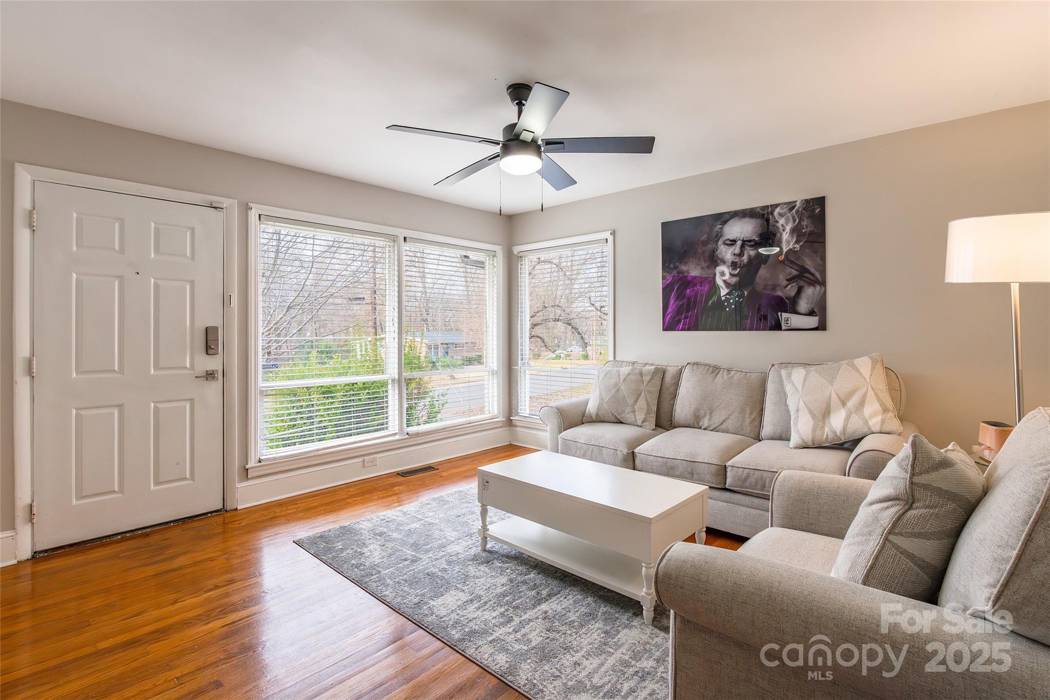 1100 Rollingwood Drive