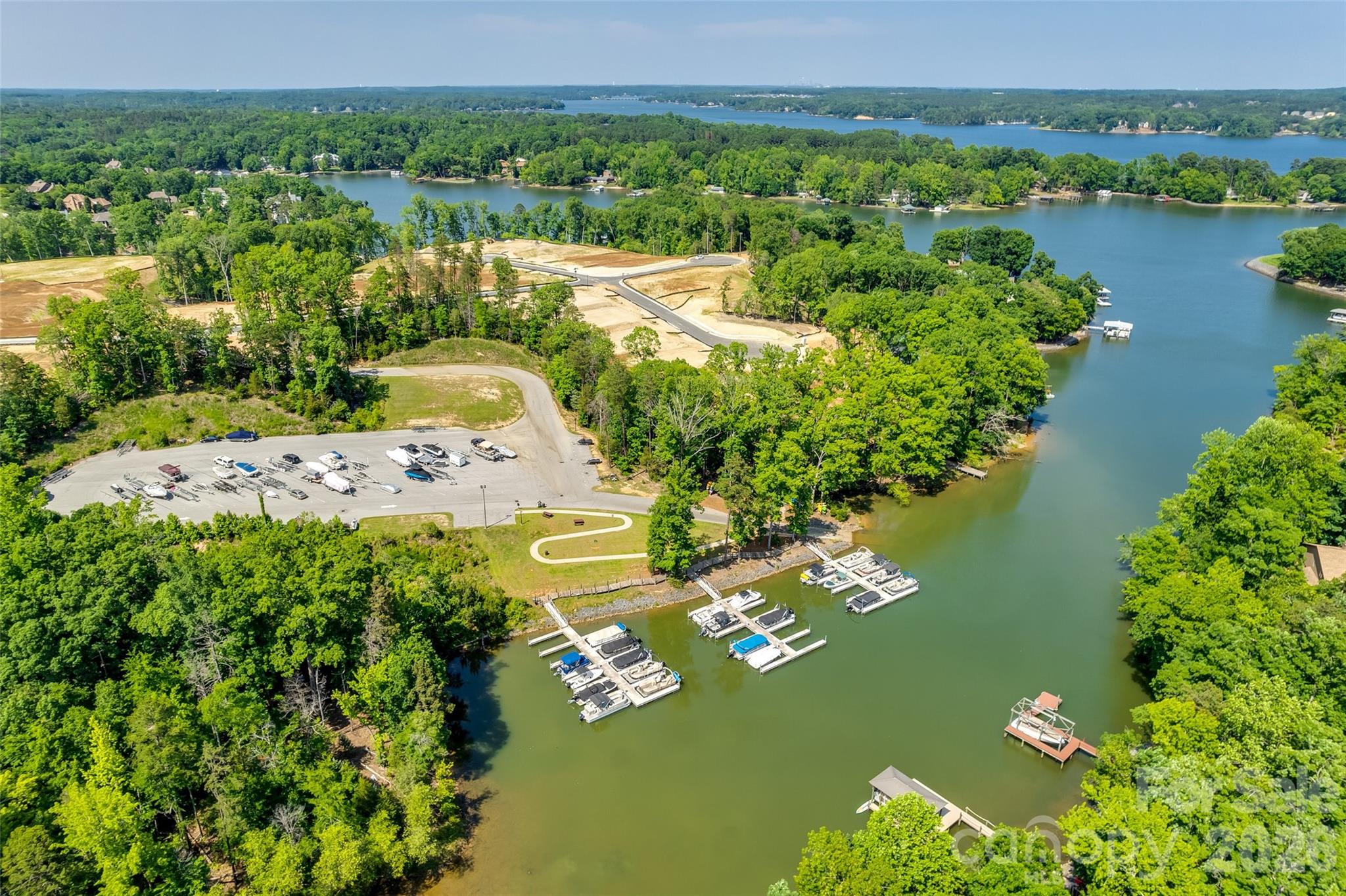 Handsmill on Lake Wylie - Residential