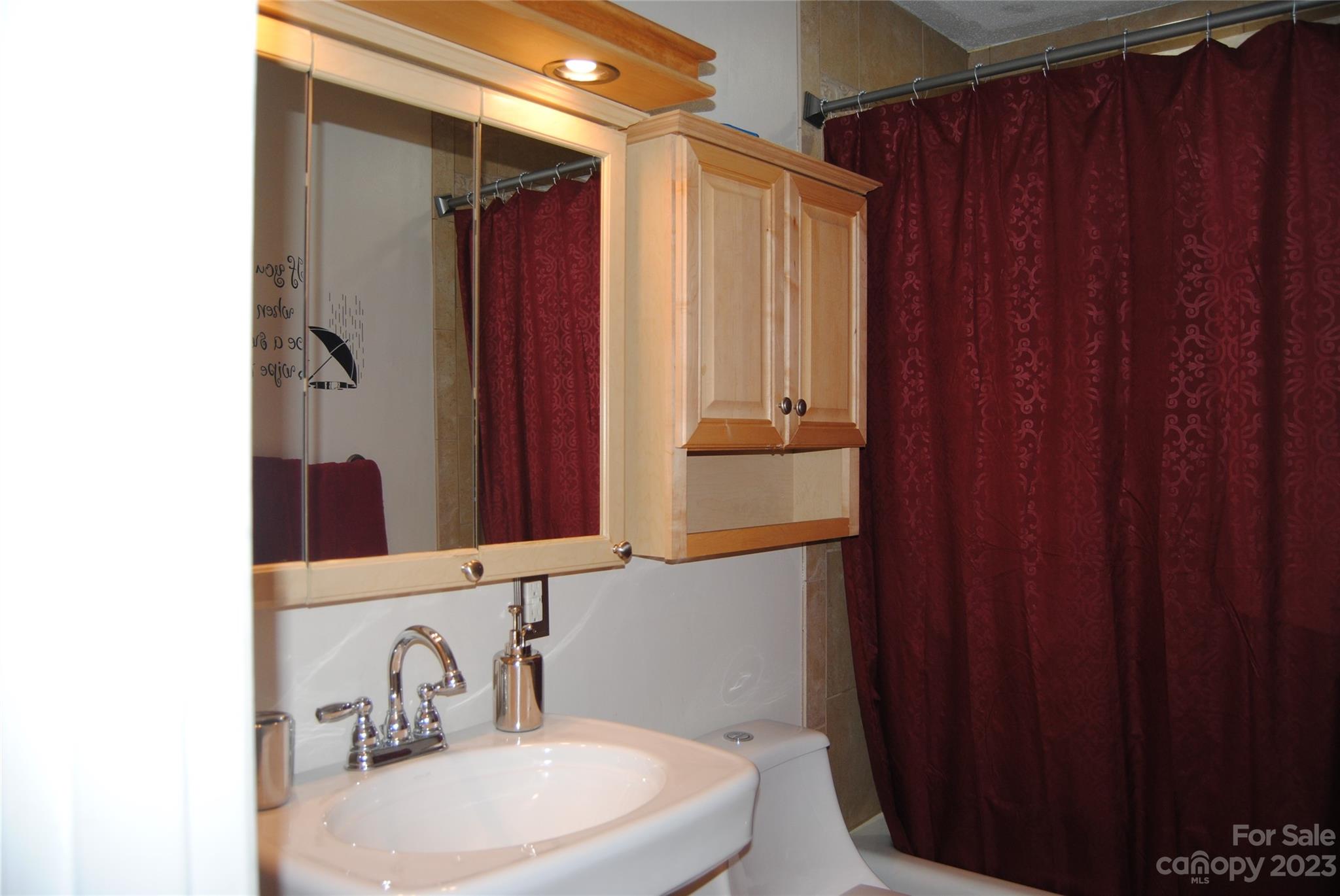 Winthrop Downs - Residential