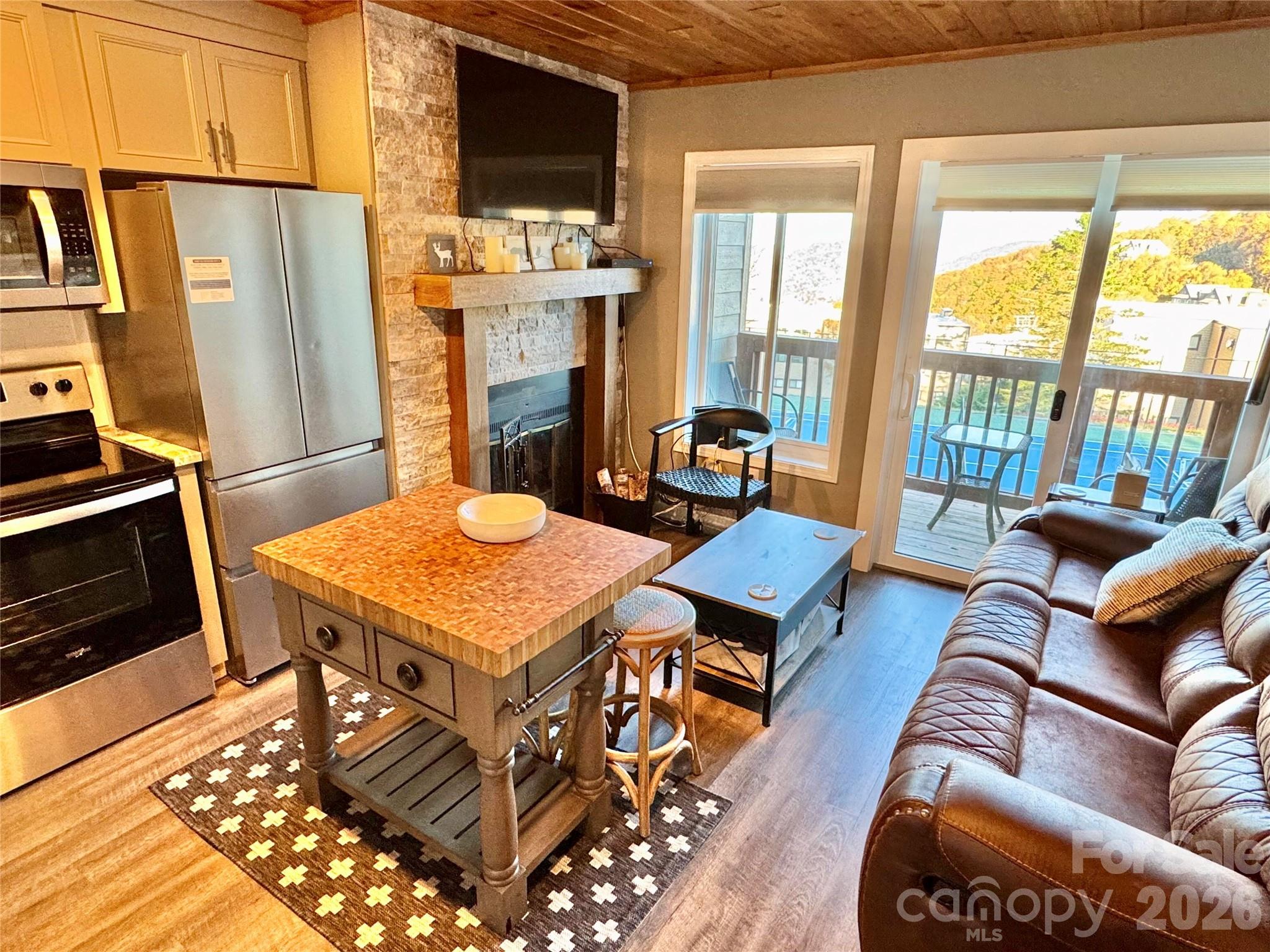 Sugar Mountain - Residential