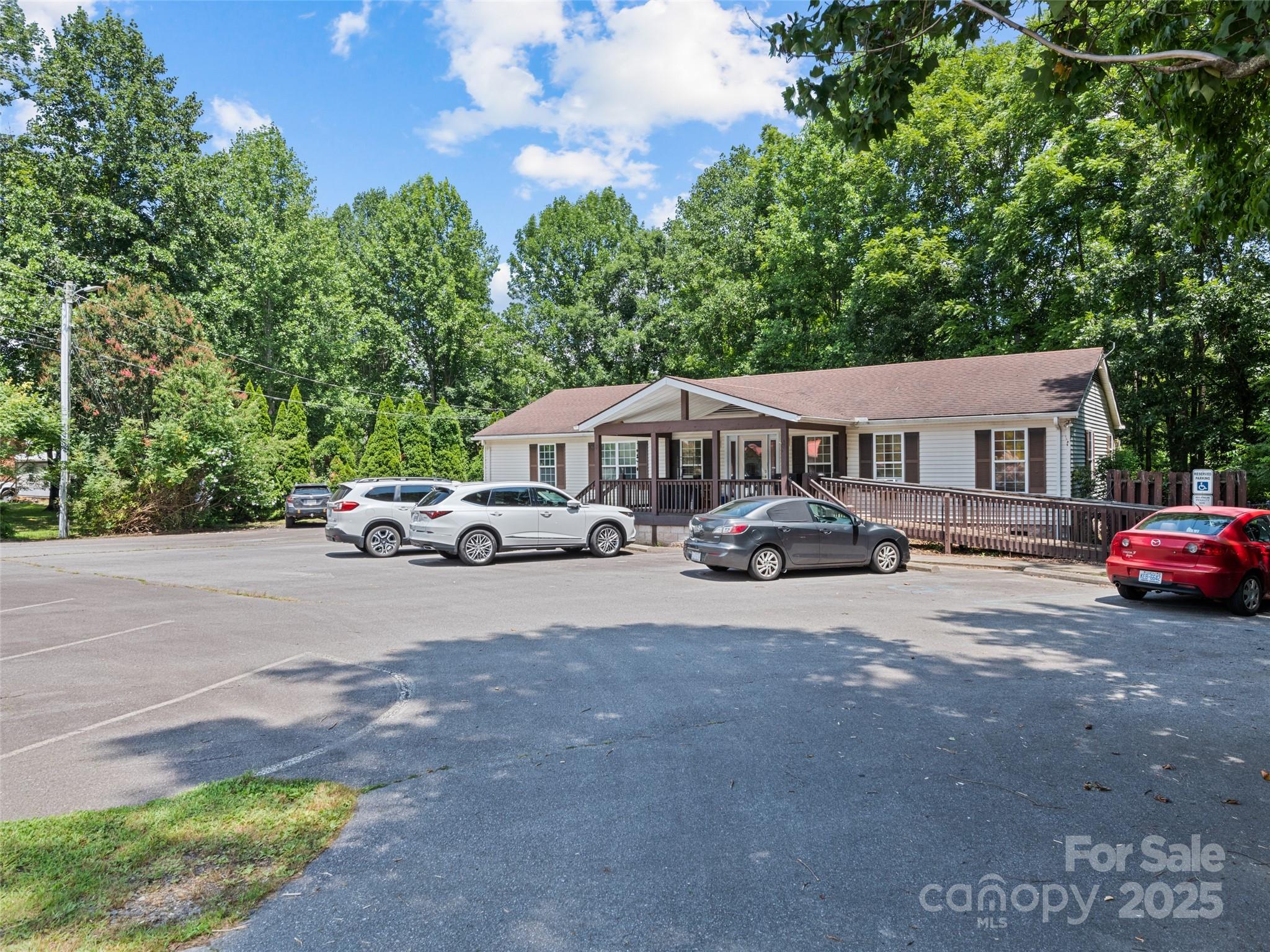 1170 Crabtree Road