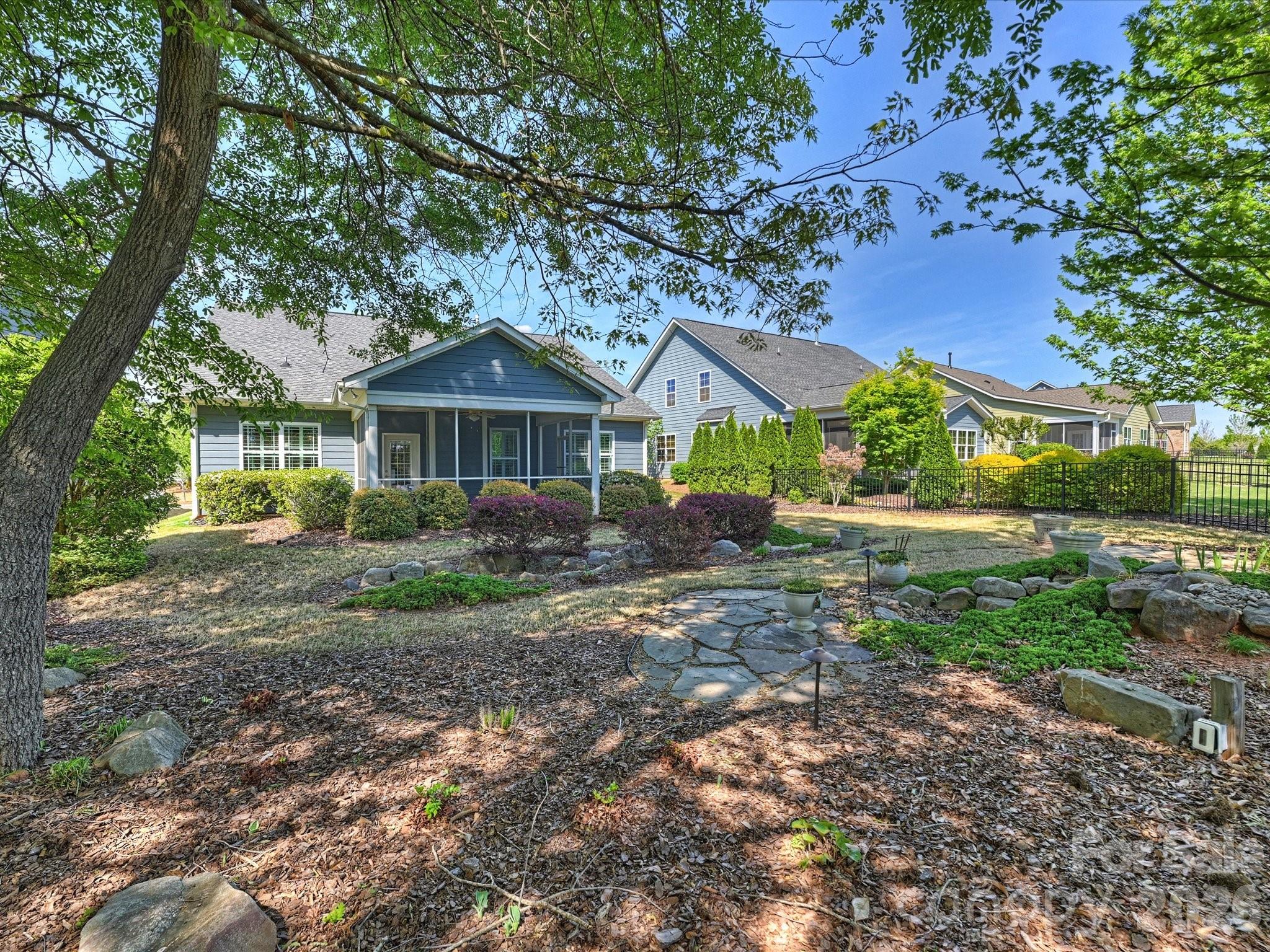 The Conservancy at McLean - Residential