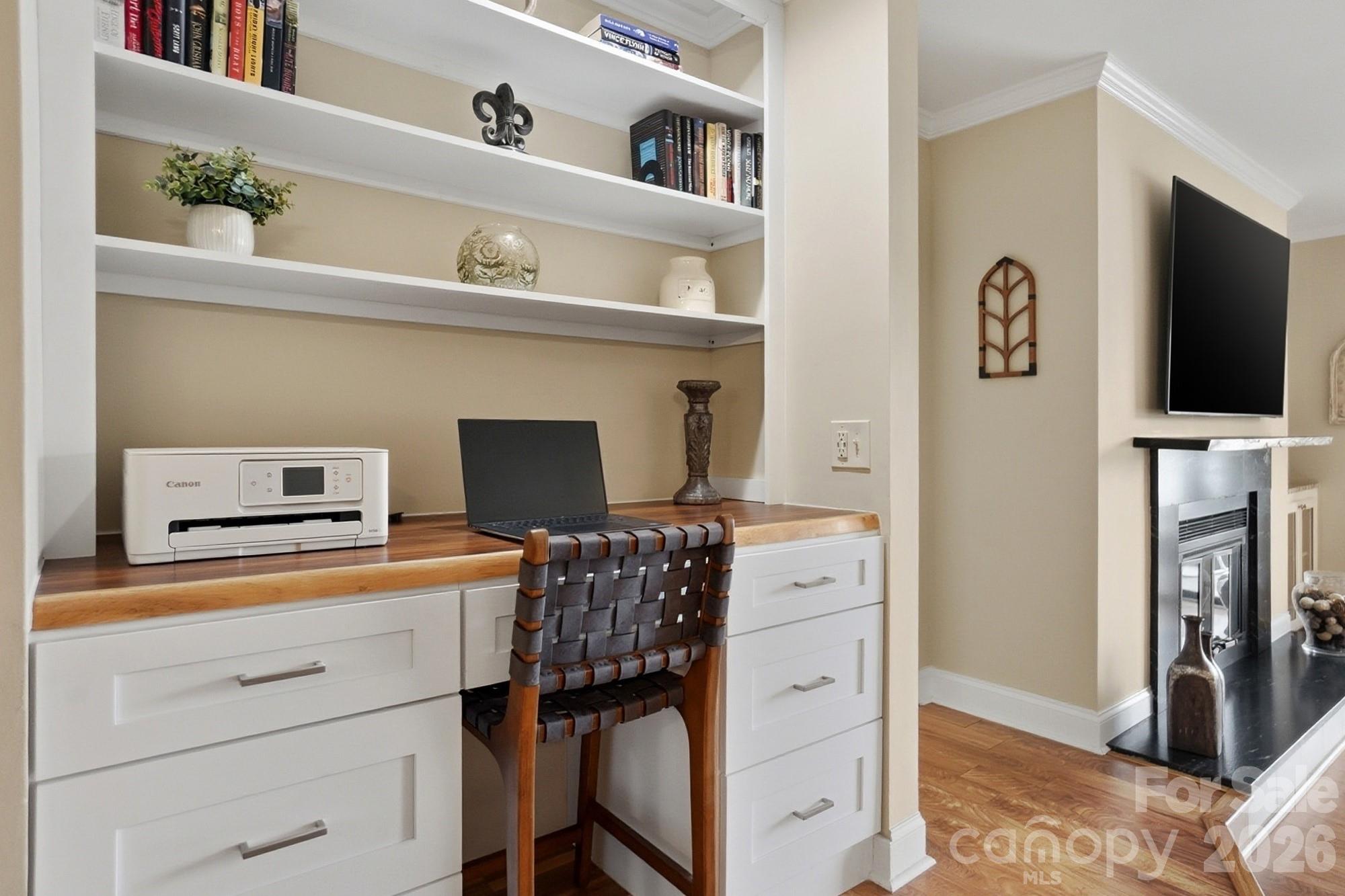 Emerald Point - Residential