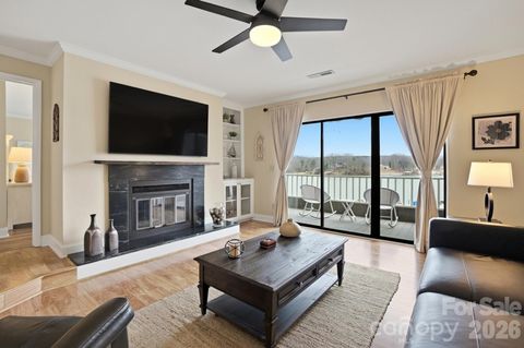 Photo of 7324 Lakefront Drive #4, Charlotte, NC 28278 (MLS # 4345613)