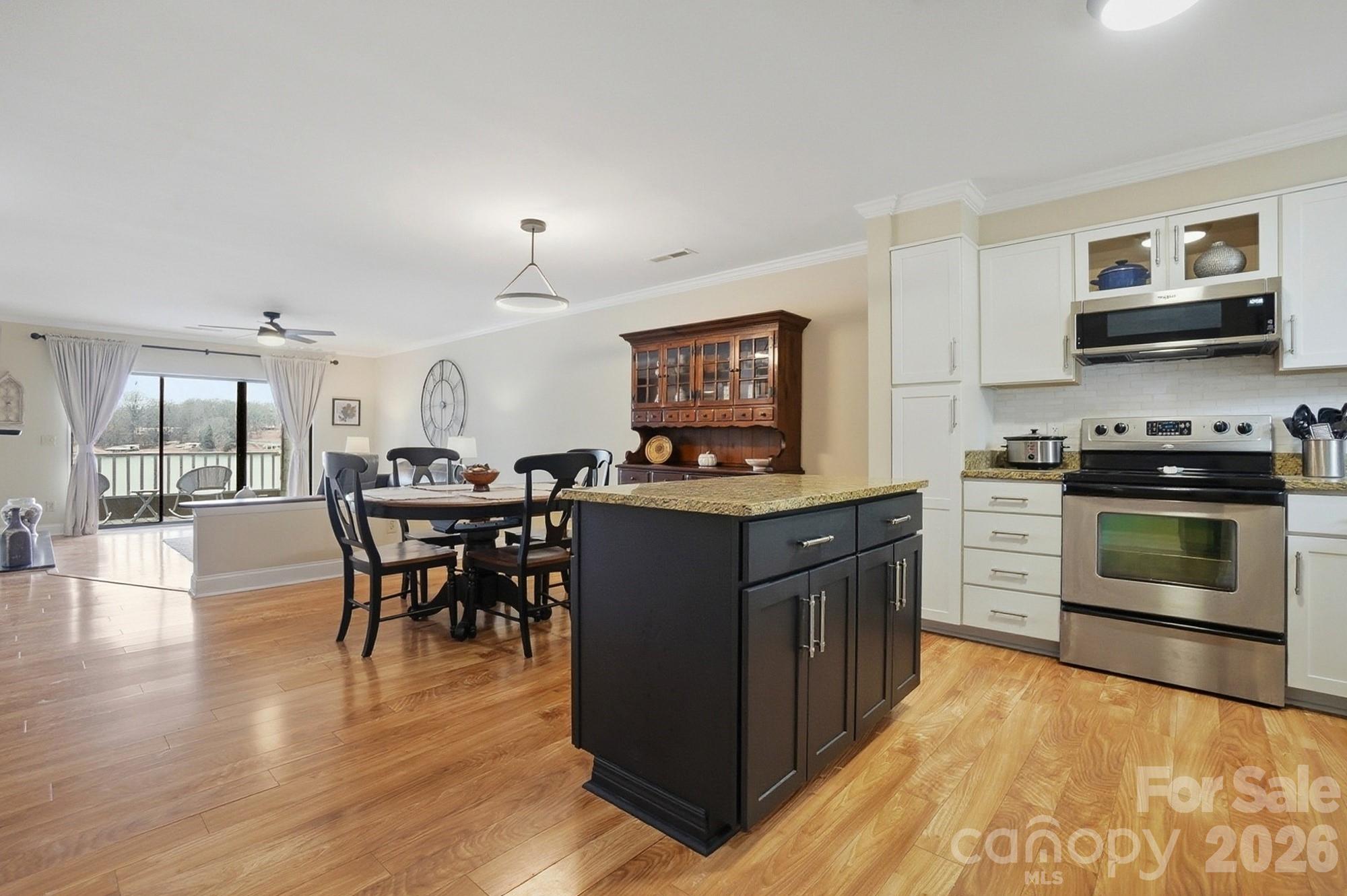 Emerald Point - Residential