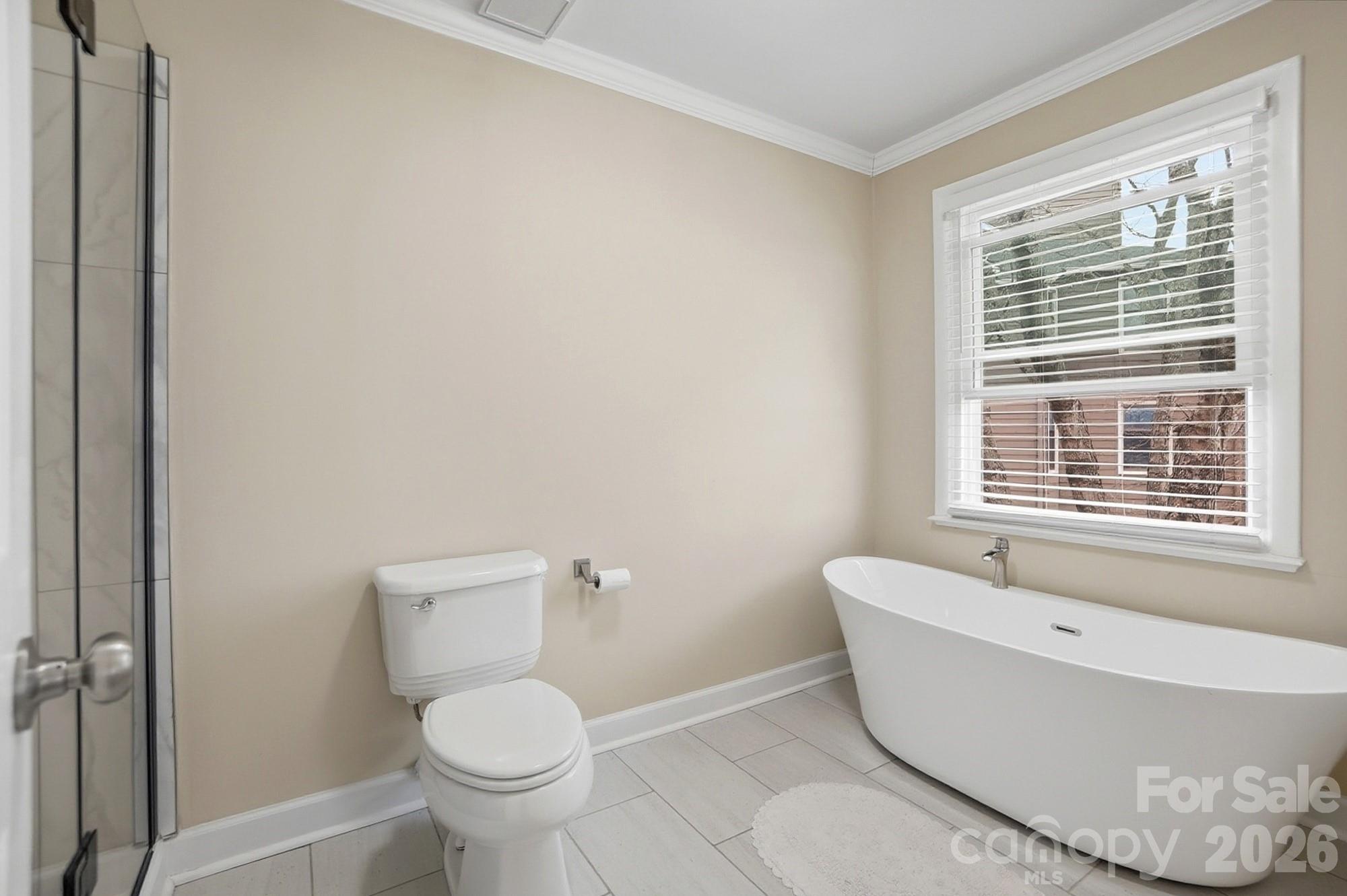 Emerald Point - Residential