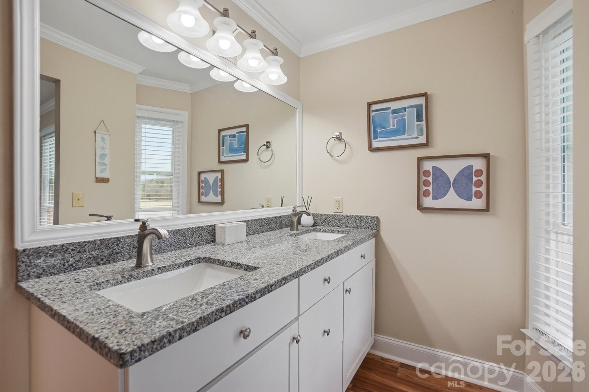 Emerald Point - Residential