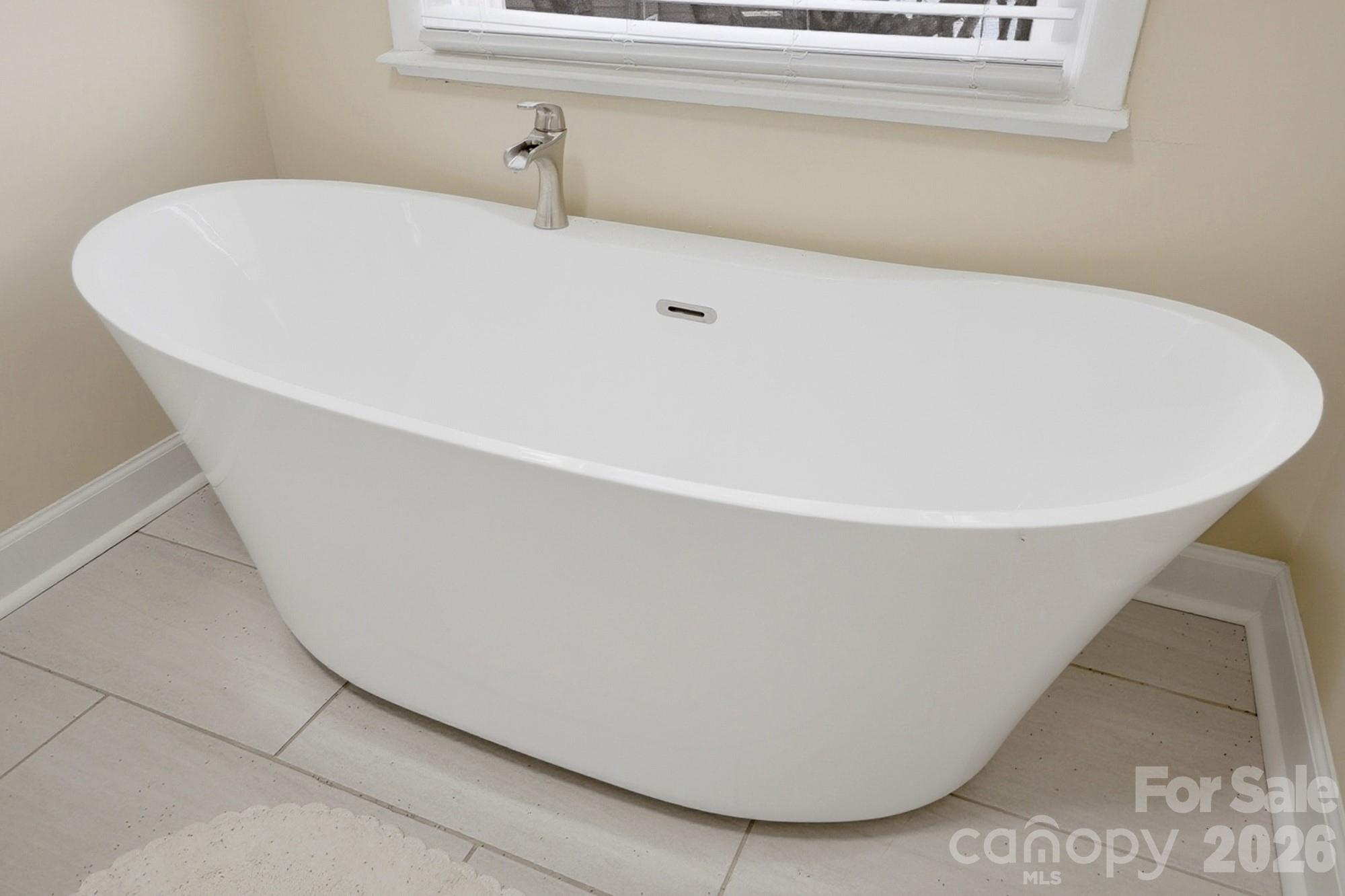 Emerald Point - Residential