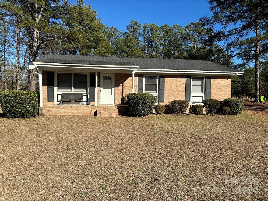 LOCATION! LOCATION! LOCATION! Calling all investors! Close to I-77. This 3BR 1BA and 1/2 bath gem is located in the Blythewood. Needs TLC, sold as is. Bring all offers.