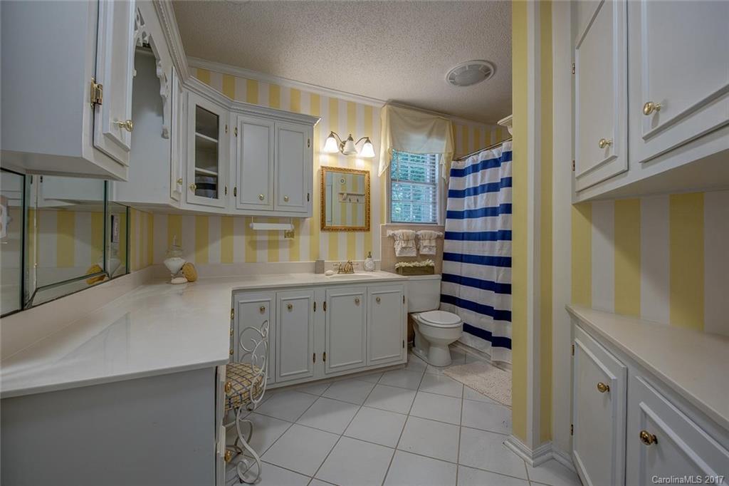 Sherwood Forest - Residential