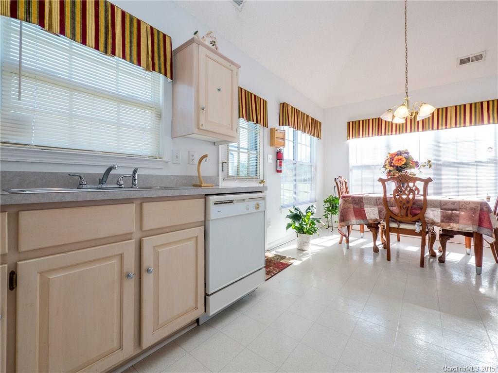 River Chase - Residential