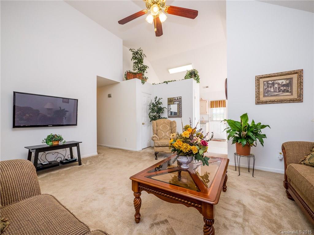 River Chase - Residential