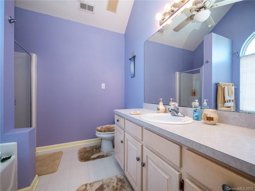 River Chase - Residential