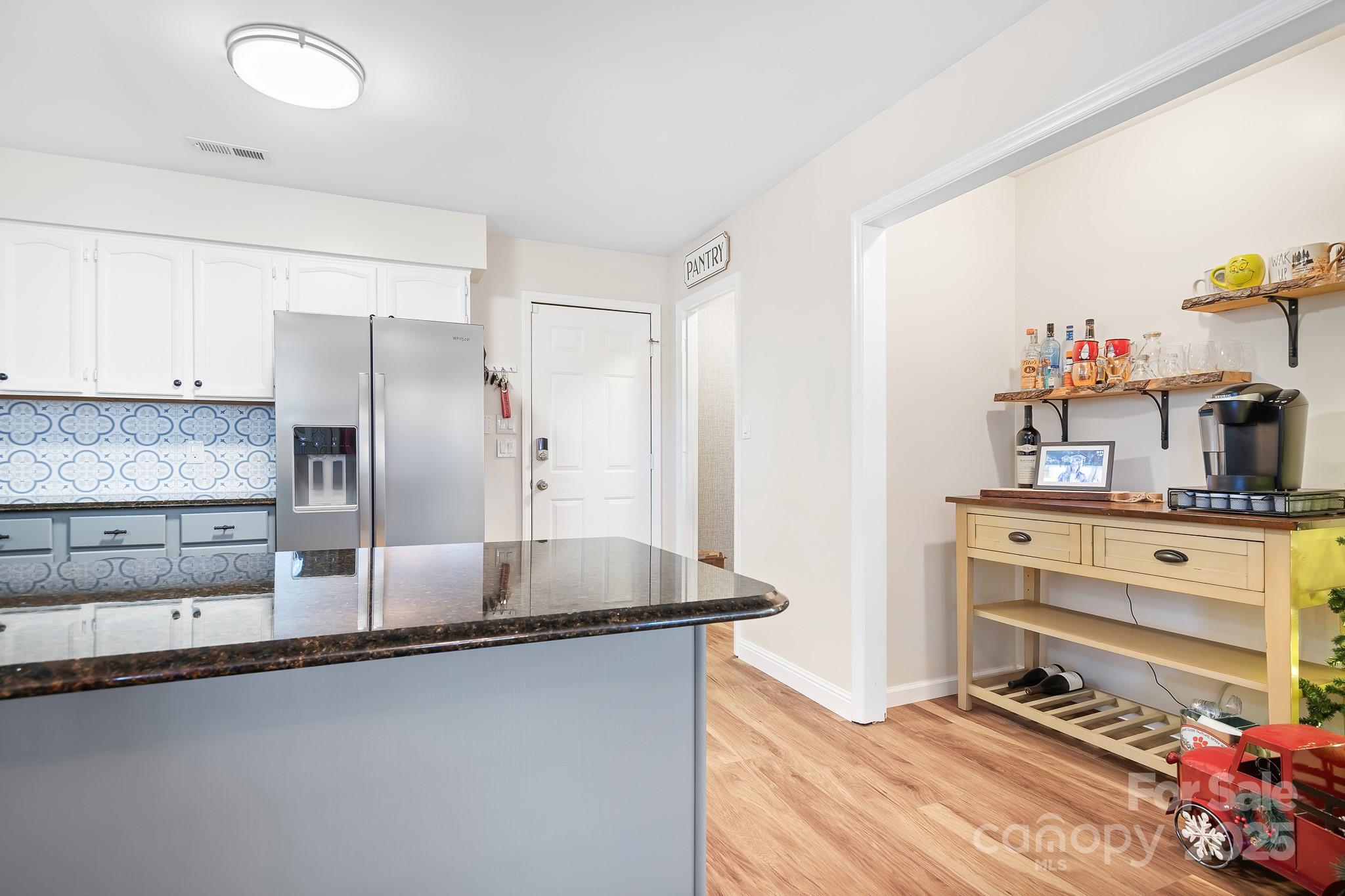 Tega Cay - Residential