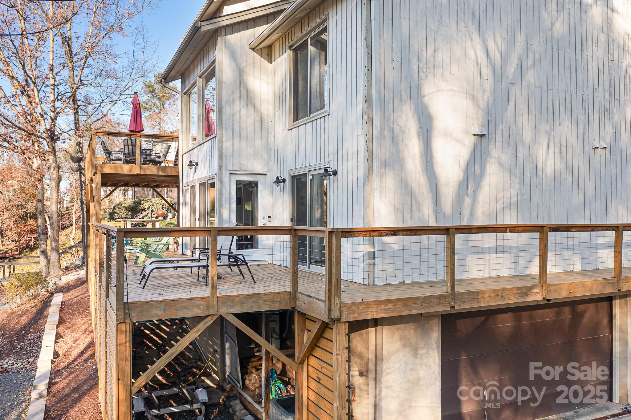 Tega Cay - Residential