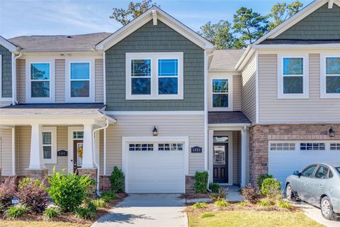Photo of 1351 Southern Sugar Drive, Charlotte, NC 28262 (MLS # 4329189)