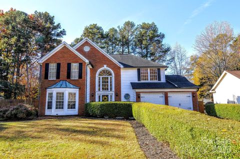 12112 Woodbend Drive Matthews NC 28105