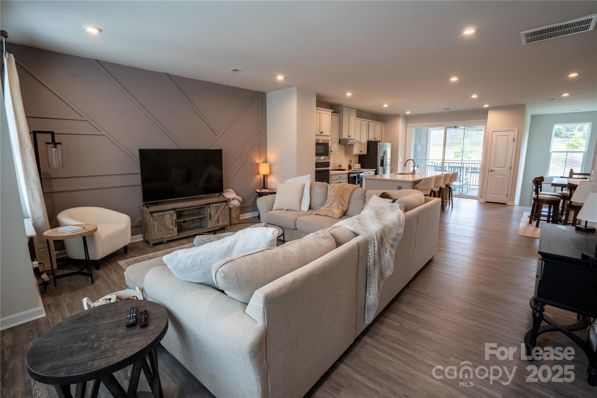 Trinity Townes - Residential Lease