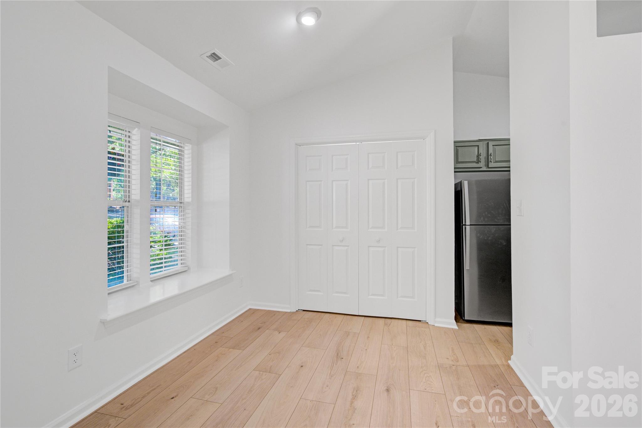 2734 Tiergarten Lane