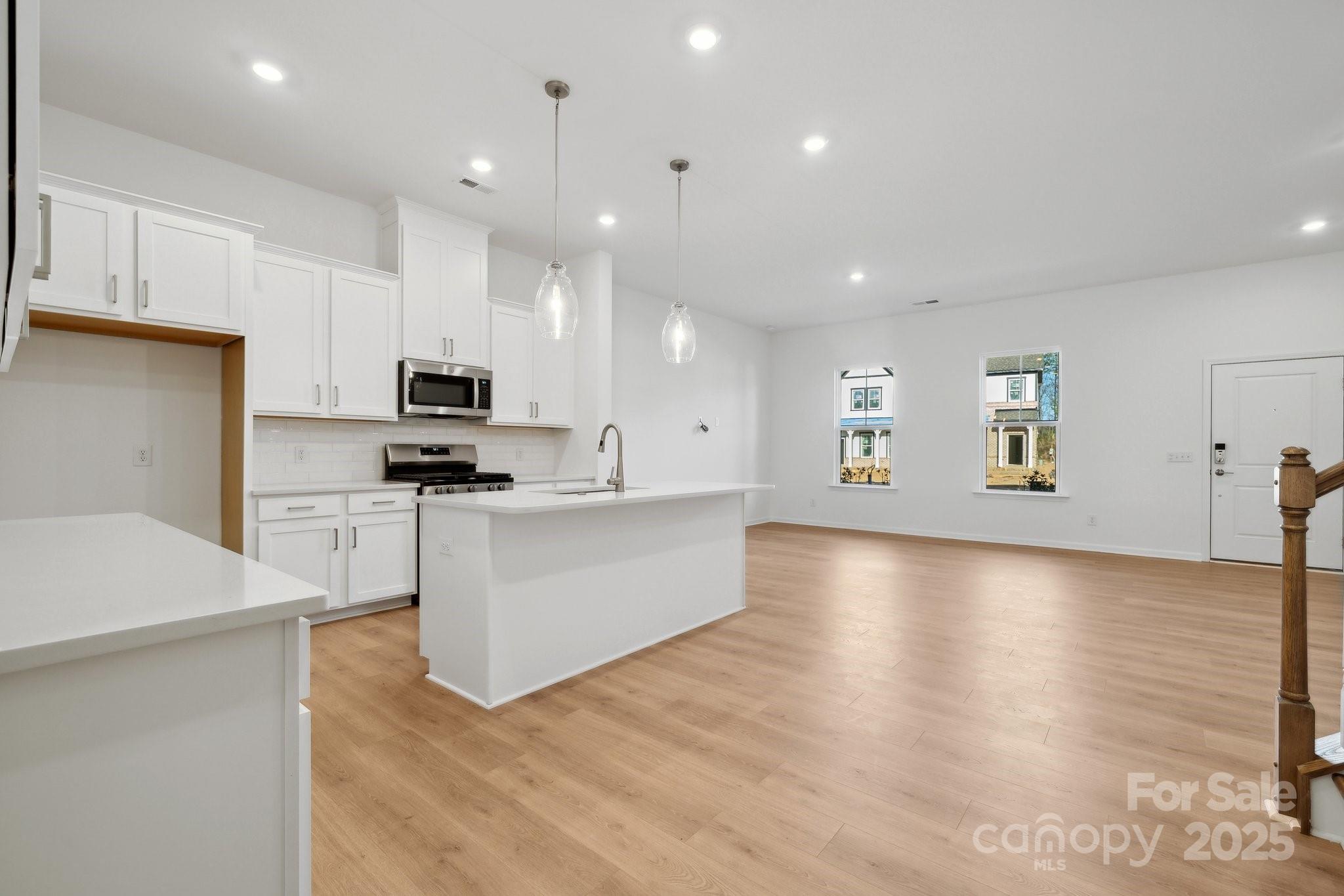 The Ridge at Sugar Creek - Residential