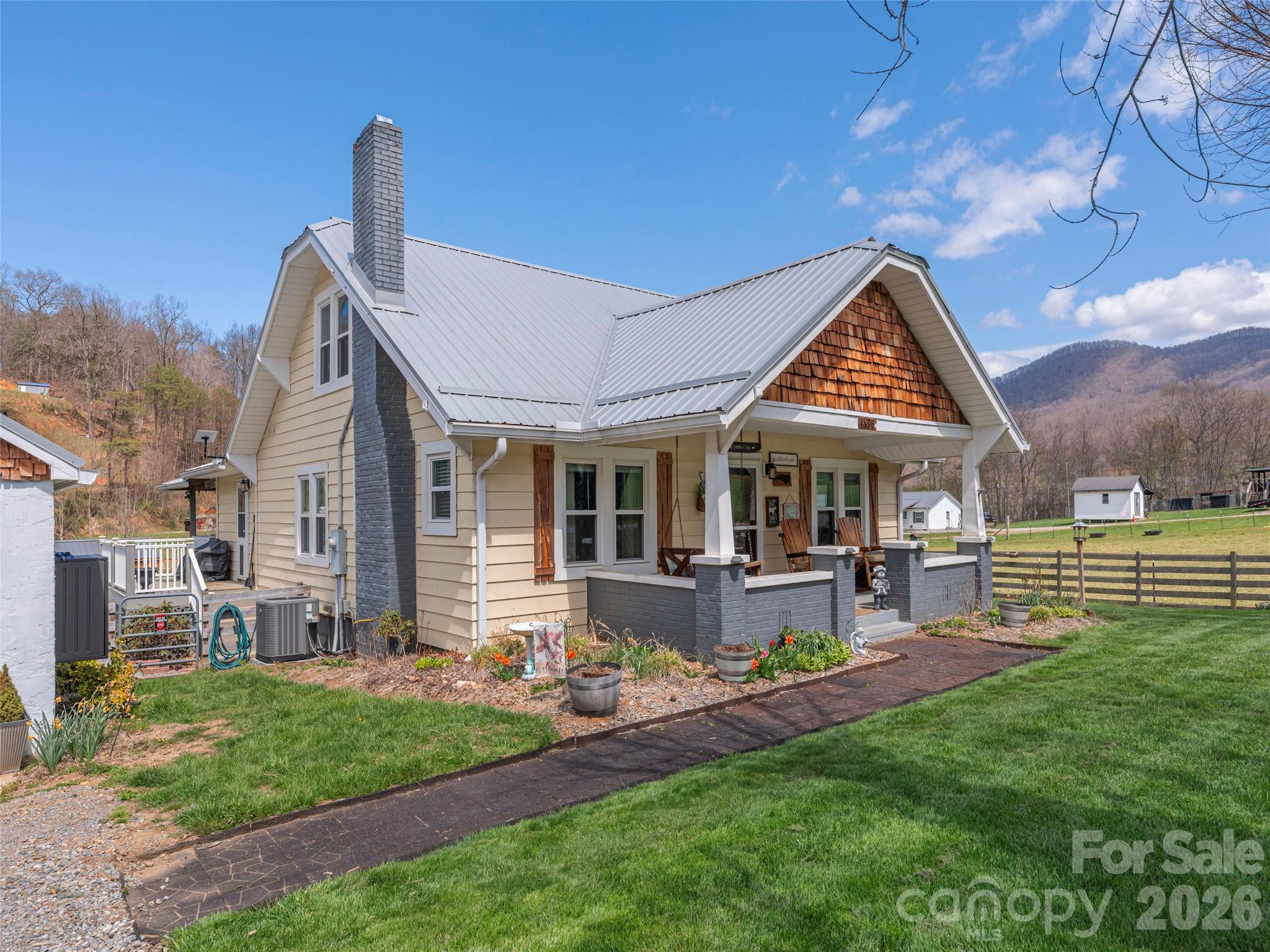 4896 Dutch Cove Road