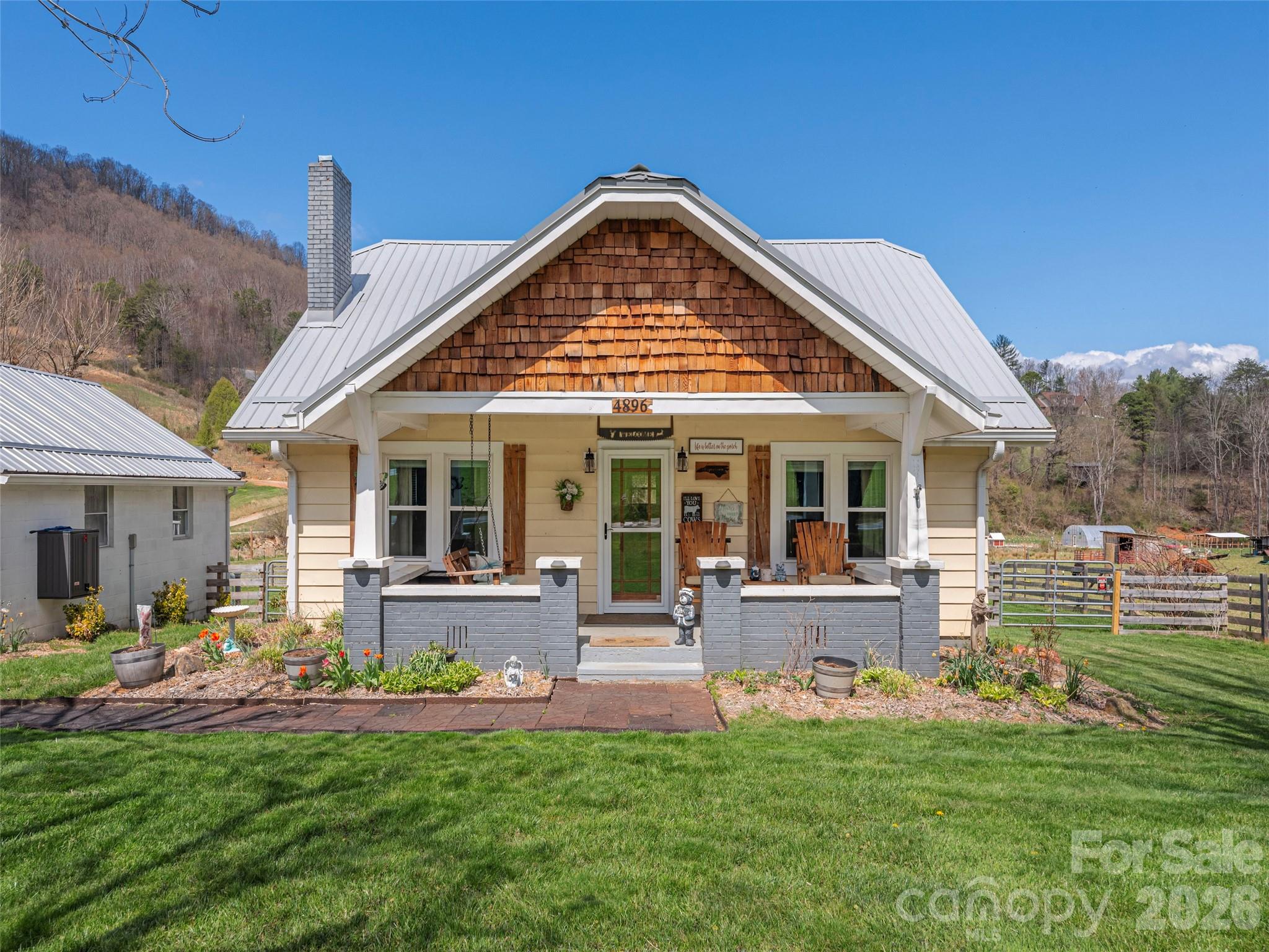 4896 Dutch Cove Road