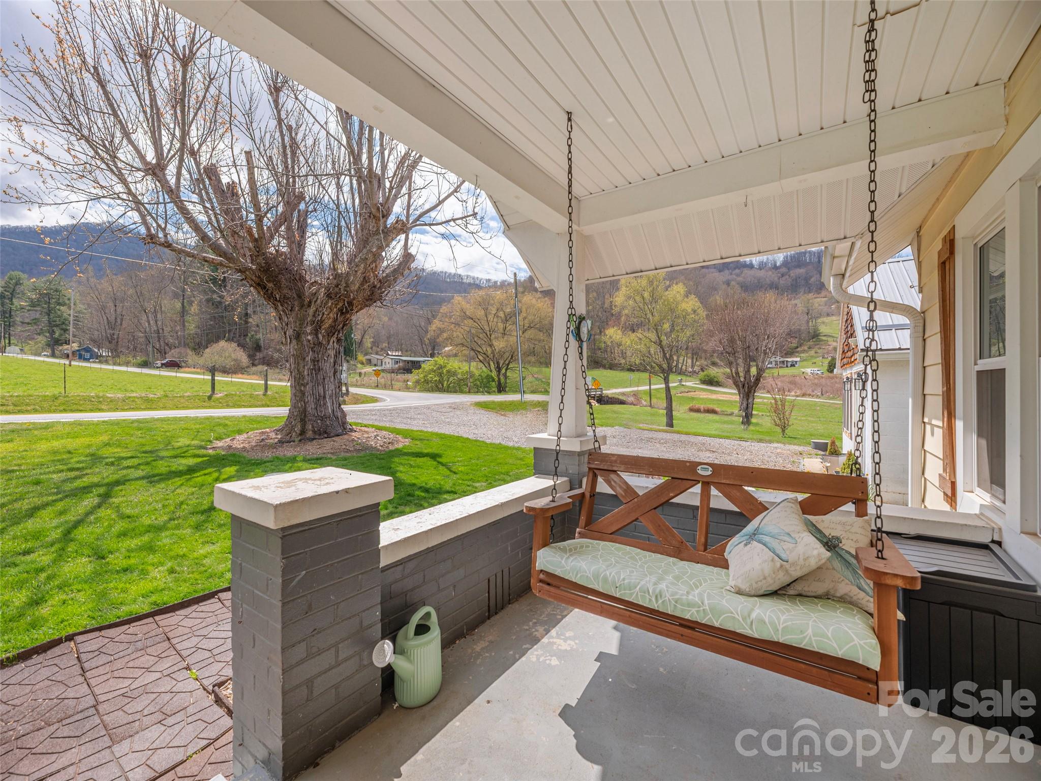 4896 Dutch Cove Road