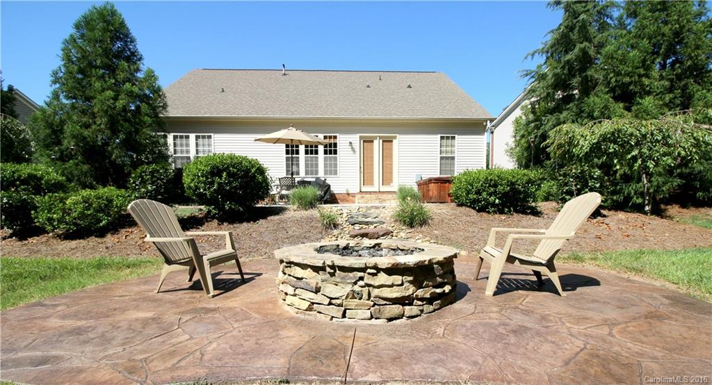 Moss Creek Village - Residential